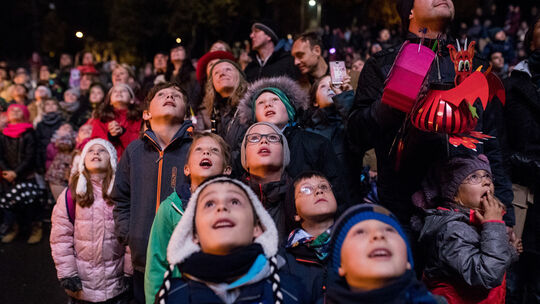 Laternenumzug 2017 Kirchheim Kinder Feuer Laterne