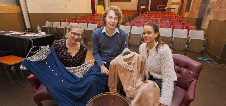 Julia Rohn, Philipp Falser und Samira Hadi haben große Pläne für das Central-Theater. Foto: Andreas Kaier