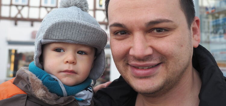 Selcuk Yurt mit Sohn