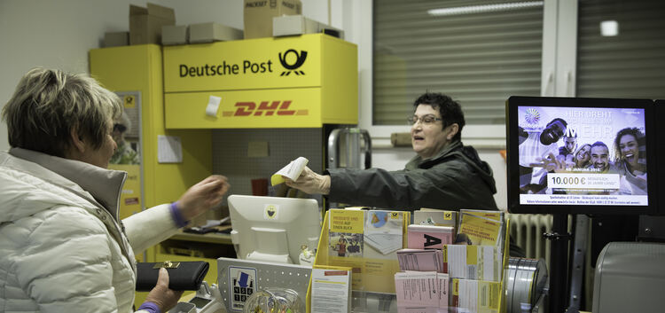 Zwei Jahre hat Manuela Betz die Postfiliale in ihrem Bistro in Oberlenningen betrieben. Wo die Kunden ab März Briefmarken kaufen