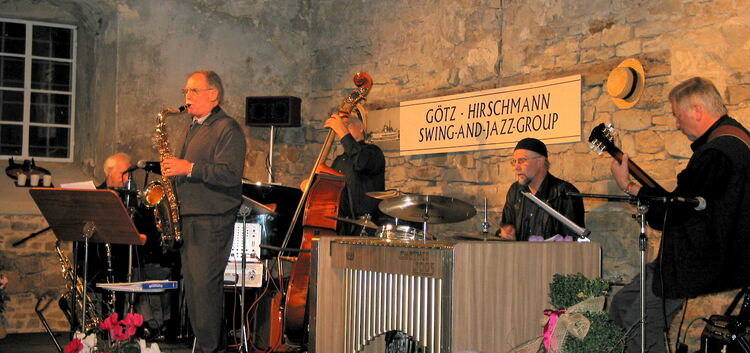 Die Götz-Hirschmann Swing-and-Jazz-Group im Jahr 2002, den Anfangstagen des Clubs.Foto: Rolf Martin