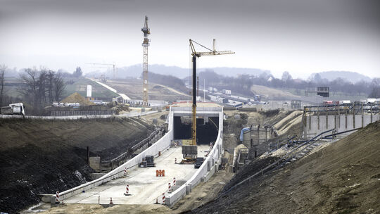 ICE-Trasse zwischen Albvorlandtunnel und Bosslertunnel,Rastplatz Urweltfunde Weilheim