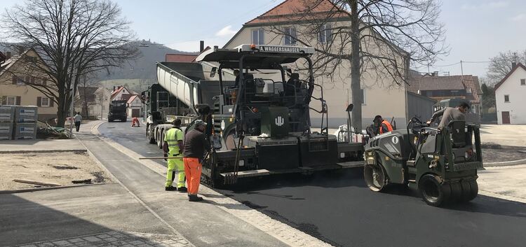 Die Baustellenfahrzeuge gehören jetzt nicht mehr zum Straßenbild im Bissinger Kelterareal. Die 1,4 Millionen Euro teure Sanierun