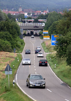 Vom 8. Juli bis Ende August wird die Bundesstraße zwischen Kirchheim und Nürtingen saniert. Vor allem die Ötlinger befürchten ei