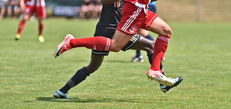 Ein Mittel gegen müde Beine können Weilheims Kicker am Wochenende gebrauchen. Der Landesligist ist morgen im Pokalstress.Foto: M