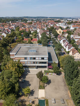 Das Gebäude der Kirchheimer Konrad-Widerholt-Schulen soll brandschutztechnisch auf Vordermann gebracht werden - für 1,8 Millione