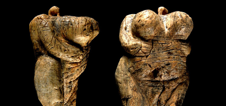 Die Venus-Figur vom Hohle Fels im Achtal zählt zu den ältesten Kunstwerken der Menschheit. Sie wird ebenfalls in Berlin gezeigt.
