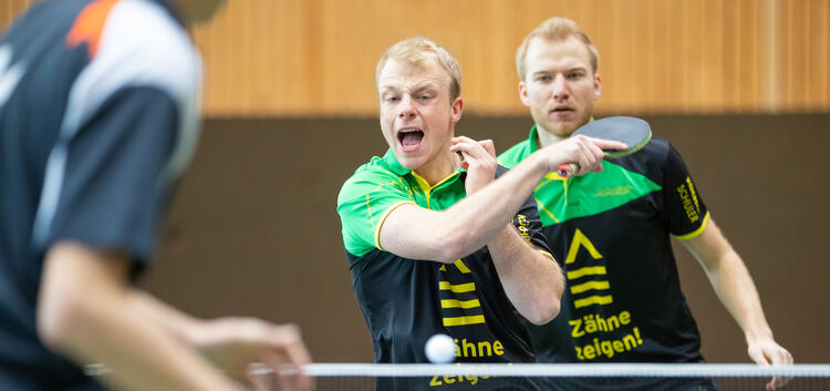 Simon Geßner (Mitte) und Matthias Gantert (rechts) - Ein Doppel, das es in der neuen Saison beim VfL so nicht geben wird. Ganter