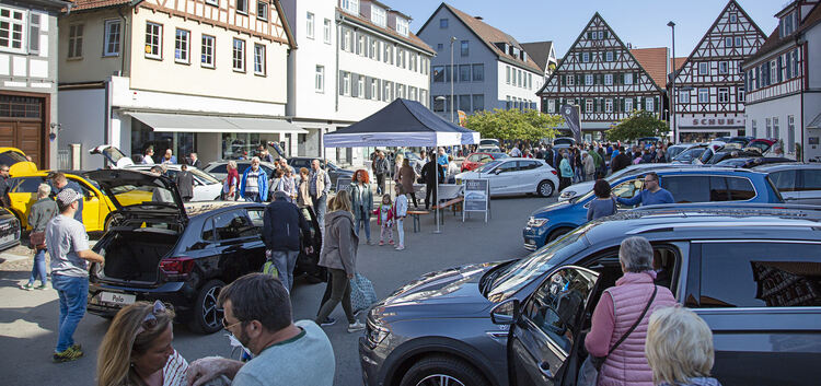 Nicht nur der Kirchheimer Marktplatz hatte sich am gestrigen Sonntag in einen einzigen großen Automarkt verwandelt. Auch Markt-