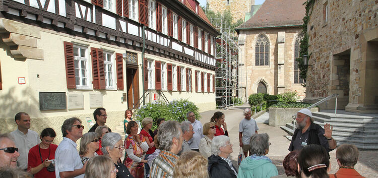Zum Tag des offenen Denkmals hält Herr Kamphausen eine historische Führung durch KirchheimStadtführung