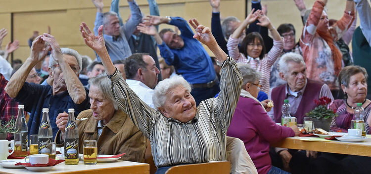 Seniorennachmittag in der Dorfwiesenhalle, veranstaltet vom Musikverein