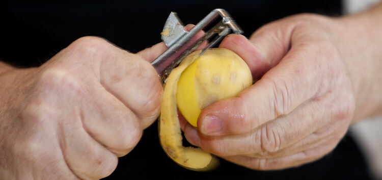 Kartoffeln sind vielseitig verwendbar, reich an Mineralstoffen und Vitaminen und dürfen in keinem Haushalt fehlen.Archiv-Foto: J