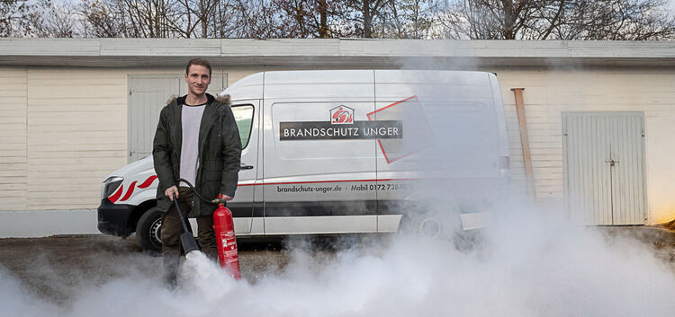 Brandschutzexperte Markus Schurr von Brandschutz Unger bekämpft Brände und unterstützt die gute Sache. Foto: Carsten Riedl