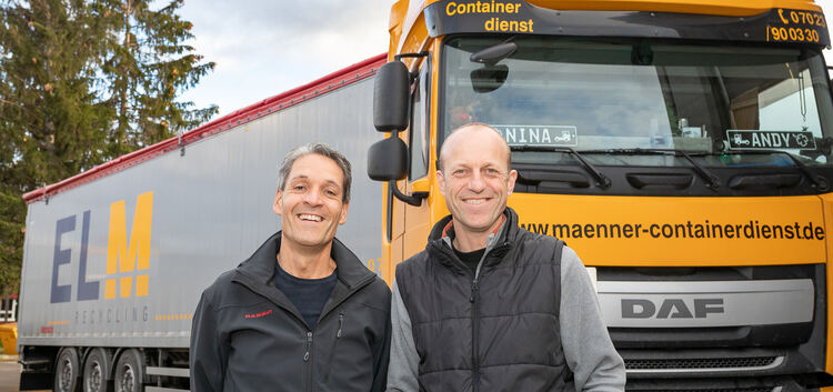 Firmenchefs mit Herz: Jochen Reichert (links) und Rainer Weissinger von der Firma Männer unterstützen die Weihnachtsaktion des T
