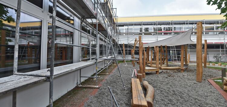 Der Umbau der Dettinger Ganztagsschule schreitet voran. Archiv-Foto: Markus Brändli