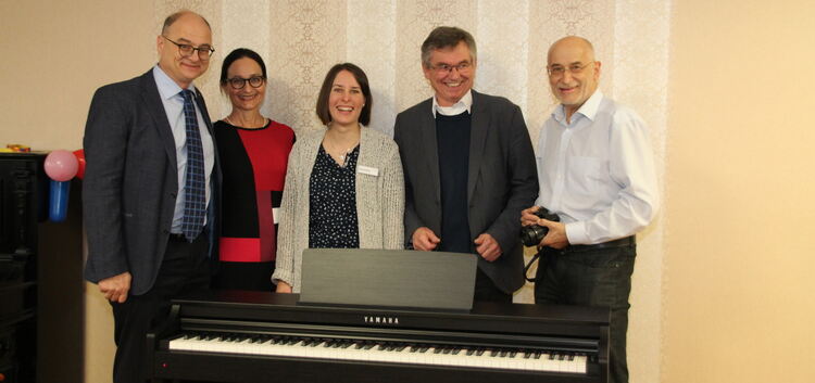 Freuen sich auf gute Musik (von links): Das Ehepaar Ulbrich, Nathalie Wiedmann, Wilhelm Keller und Thomas Pfäffle (Rotary Club).