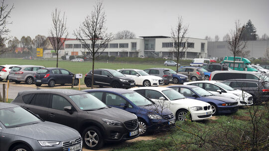 P und M-Platz an der Autobahn besuchen, ab 15.April teilgesperrt A8 Aichelberg, Bahn benötigt Teil von Parkplatz für Erdarbeiten