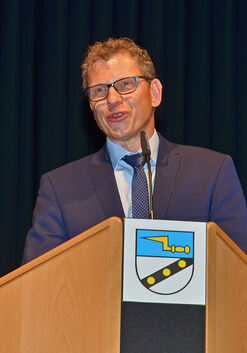 Obwohl der Amtsinhaber keinen Gegenkandidaten hat, ist Steffen Weigel voll im Wahlkampfmodus.Foto: Gaby Weiß
