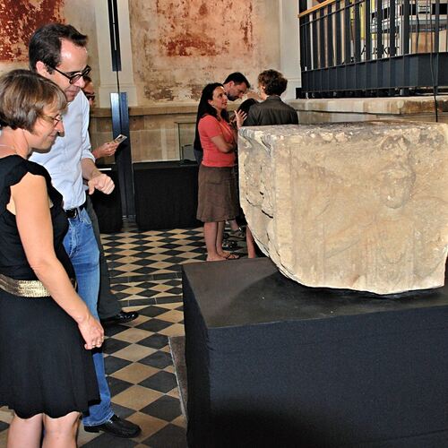 Dieser römische Vier-Götter-Stein, der in Reutlingen gefunden wurde, ist außergewöhnlich. Er diente einst als Basis einer Jupite