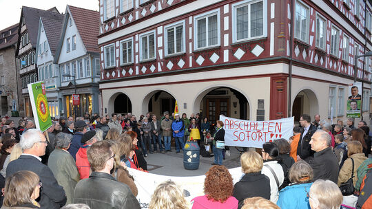 Mahnwache vor dem Rathaus fr Fukushima / Atomreaktor Zwischenfall