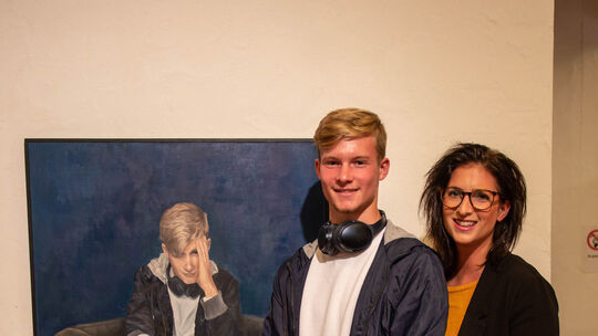 Kornhaus, Kunstverein Kirchheim, Vernissage, Kunst, Bilder, Vernetzt, Ausstellung, Kerstin Starkert, Jonas Starkert, Künstlerin.