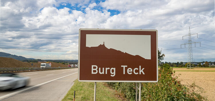 Autobahnschild "Burg Teck"