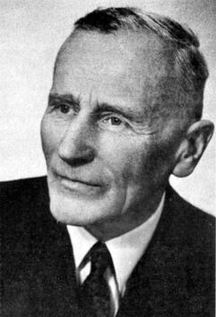 Julius von Jan, Pfarrer in Oberlenningen zwischen 1935 und 1938 sowie von 1945 bis 194960 Jahre Kriegsende. Foto: Gemeindearchiv