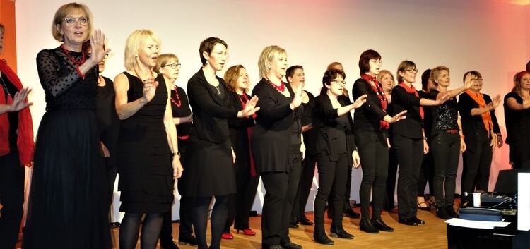 Der Frauenchor begeisterte die Zuhörer. Foto: Gabriele Böhm