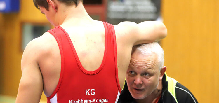 Die KG-Ringer um Trainer Eduard Hanzelmann schweben in akuter Abstiegsgefahr. Foto: Jean-Luc Jacques