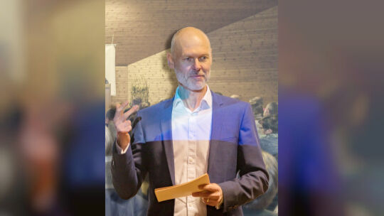 Dr. Pascal Bader Dr. Pascal Bader