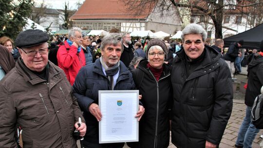 Die Gründer Reinhold Steigk und Erwin Rauschenberger (links) mit den Leitungsteammitgliedern Adelheid Jost und Wolfgang Kalmbach