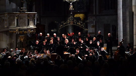 Kirchheimer Kammerchor, Capella Martini, Sopranistin Christina Schmid, Dirigent Ralf Sach, Konzert in der Martinskirche, "unbeka Kirchheimer Kammerchor, Capella Martini, Sopranistin Christina Schmid, Dirigent Ralf Sach, Konzert in der Martinskirche, "unbeka