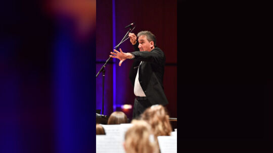 Weihnachtskonzert Stadtkapelle Kirchheim, Dirigent, Stadtmusikdirektor Marc Lange