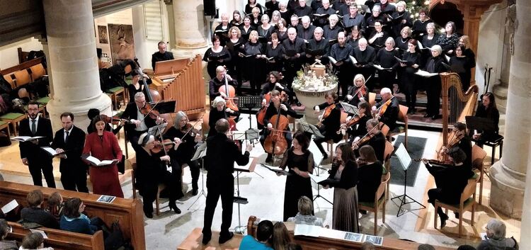 Gelungener Auftritt in der Marienkirche: Orchester, Chor und Solisten überzeugten unter der sensiblen Leitung von Thomas Gruel.F