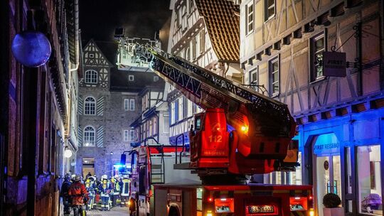 Großeinsatz in der Kornstraße. Großeinsatz in der Kornstraße.