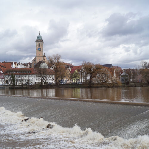 Blick auf die Nürtinger Altstadt und den Kirchturm. Foto: Anneliese Lieb