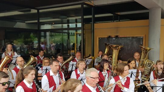 Hans Rempis mit seinen Kollegen. Foto: pr