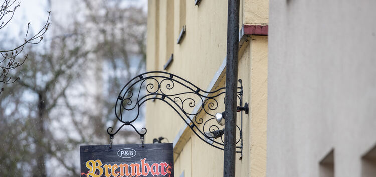 Das neue Logo der „Brennbar“ hängt bereits über dem Eingang. Foto: Jürgen Holzwarth