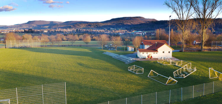 Für das Sportgelände am Zeller Berg hat der Gemeinderat grundsätzlich das Okay zum Weiterarbeiten gegeben.Foto: Jean-Luc Jacques