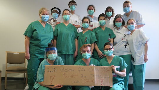 Das Team auf der Intensivstation des Kirchheimer Krankenhauses ist rund um die Uhr im Einsatz.Foto: Medius-Klinik Das Team auf der Intensivstation des Kirchheimer Krankenhauses ist rund um die Uhr im Einsatz.Foto: Medius-Klinik