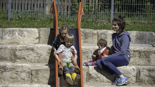 Die Kinder genießen es, wieder draußen zu spielen. Fotos: Jean Luc Jacques