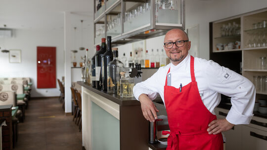 Edvard Vogrin, Inhaber des Restaurants Ziegelwasen. Foto: Carsten Riedl Edvard Vogrin, Inhaber des Restaurants Ziegelwasen. Foto: Carsten Riedl