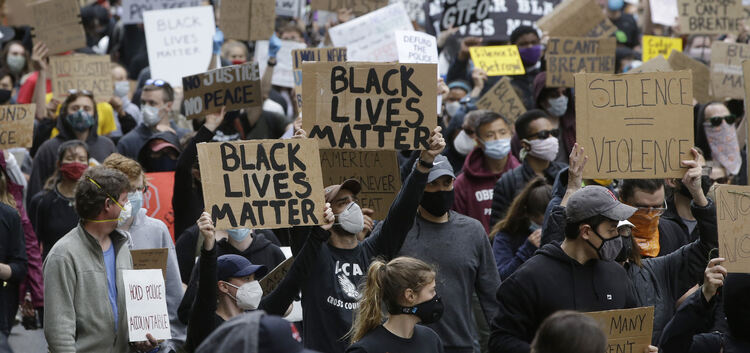 Die Proteste gegen Rassismus überziehen die ganzen USA. Das Land zeigt sich gespalten.Foto: picture alliance/dpa