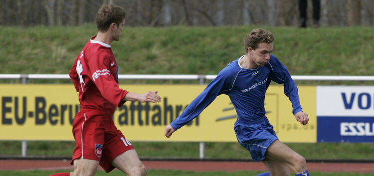 VfL-Stürmer Antonio Tunjic (am Ball) erzielte beim 2:2 im Rückspiel des VfL gegen Heidenheim beide Tore für die „Blauen“. Rund 1