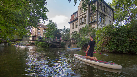 Romantisch: Der Hammerkanal führt in die Esslinger Altstadt. Fotos: Carsten Riedl