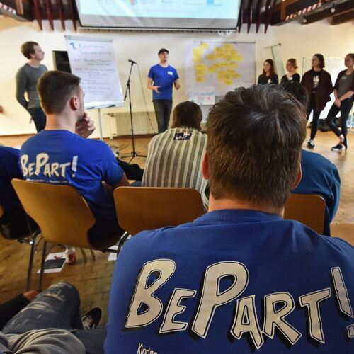 Das Projekt „Be Part“ ist ein Beispiel für außerschulische Demokratieerfahrung.Archivfoto: Markus Brändli