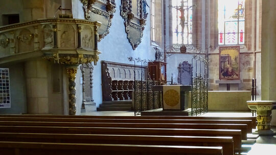 Das Lichterlabyrinth in der Martinskirche lässt sich auch tagsüber besuchen, wenn die Kirche überwiegend leer ist. Fotos: pr
