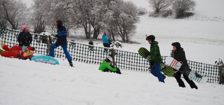 Sobald Schnee auf der Alb liegt, gibt es für Wintersportbegeisterte kein Halten mehr. Doch ob die Lifte in dieser Saison überhau