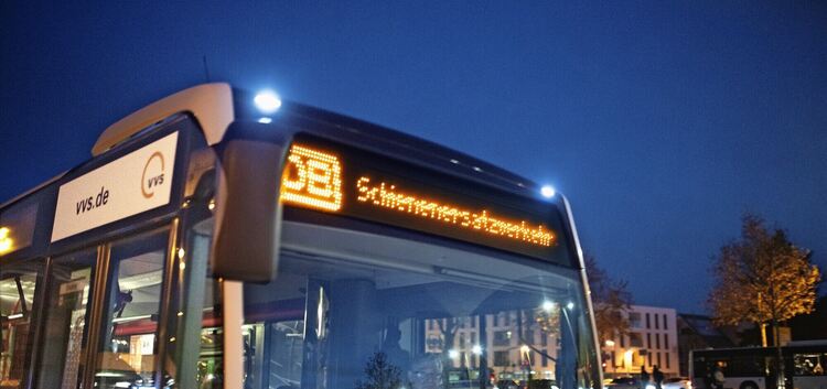 Busse müssen derzeit für die Teckbahn in die Bresche springen.Foto: Horst Rudel