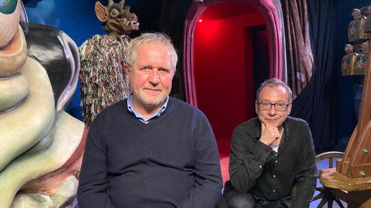 Harald Krassnitzer spricht über die Faszination der Rauhnächte, über die Jo Müller (rechts) eine Dokufiktion gedreht hat. Foto: